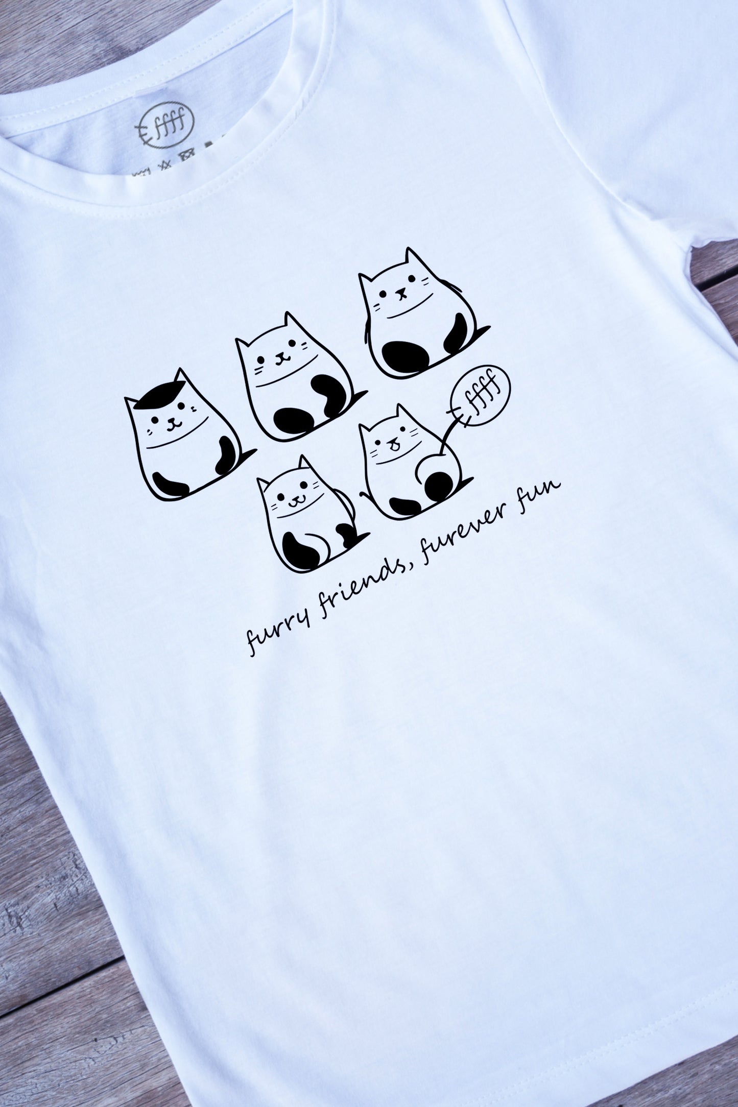 【ffff】可愛いモノトーン♪5匹の子猫たちが座っているTシャツ -Five Kittens Tee/cotton 100%/size:S-XXL