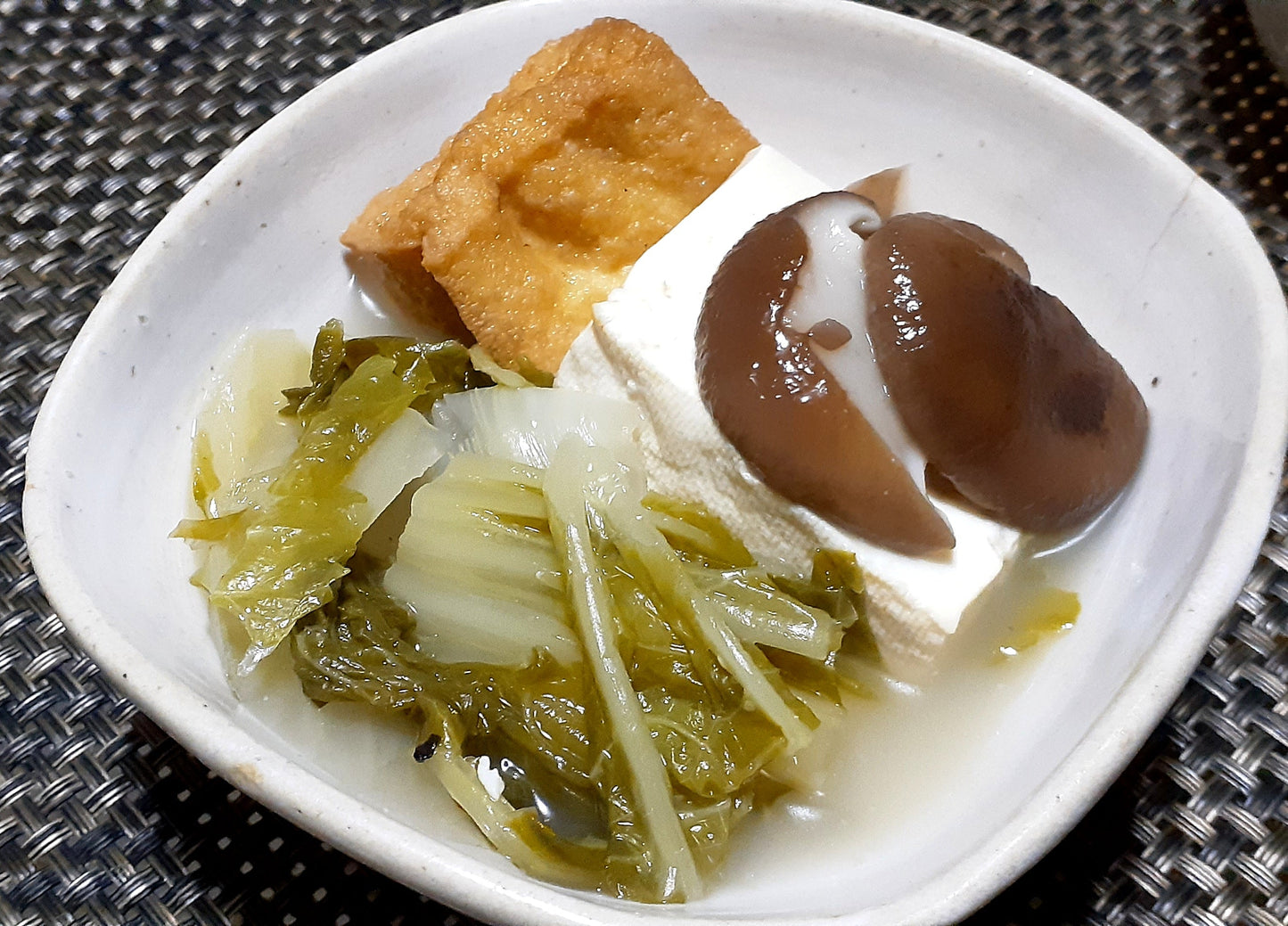 【Still good!】ざる干し白菜Tシャツ - Dried Napa Cabbage Tee / コットン100% / サイズ:S-XXL