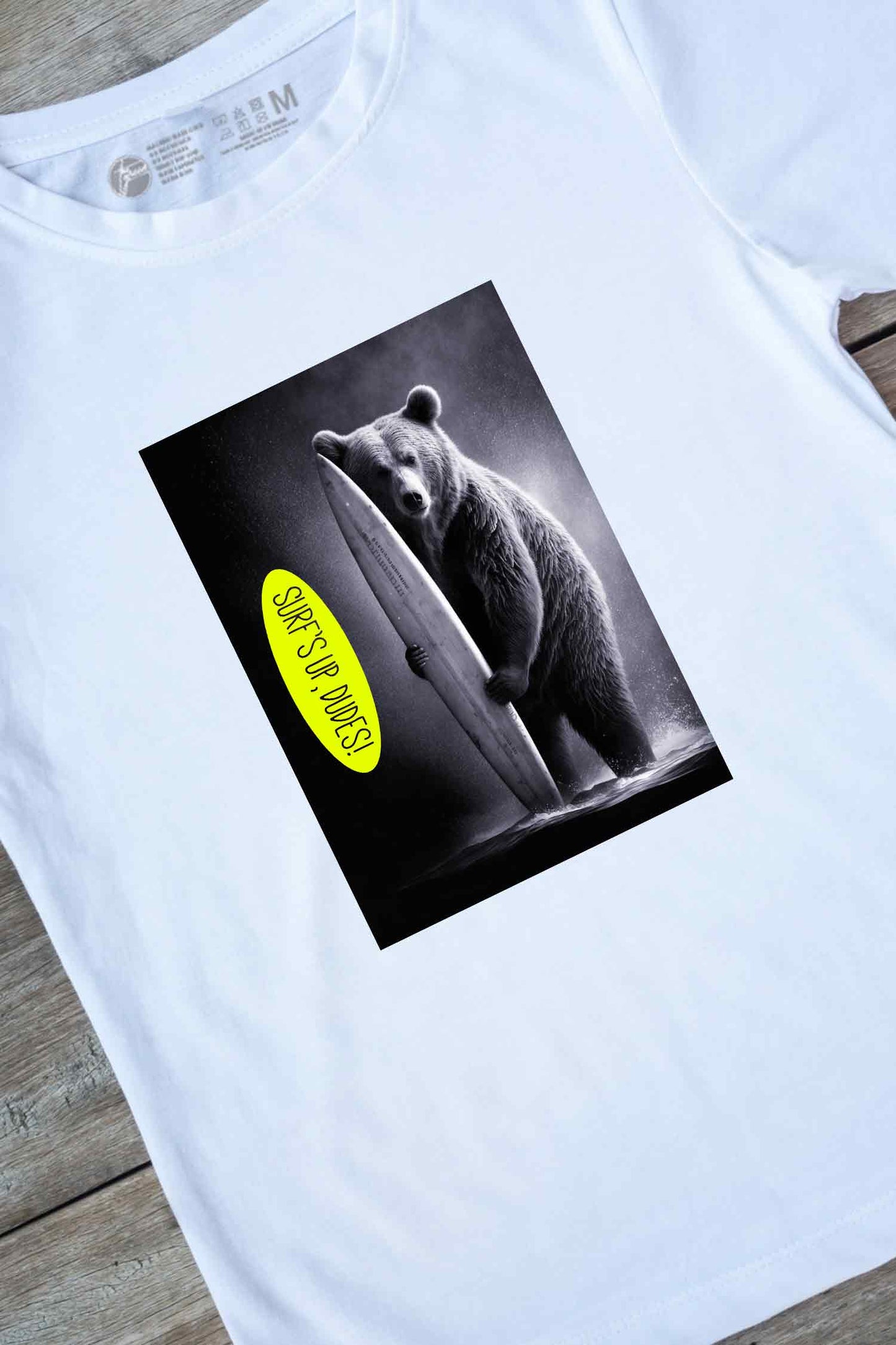 【THE GREEN】定番にしたいフォトTee/サーフィン・ベアフォトTシャツ -Surfing Bear Photo Tee/cotton 100%/size:XS-XXL