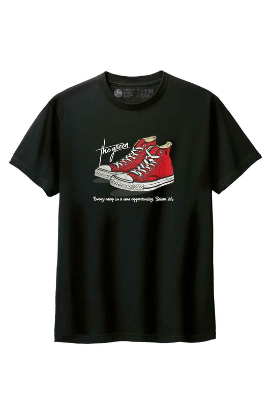 【THE GREEN】スタイリッシュな一枚！/ レッド・ハイカット・スニーカーTシャツ - Red High Cut Sneaker Tee /cotton 100%/size:XS-XXL