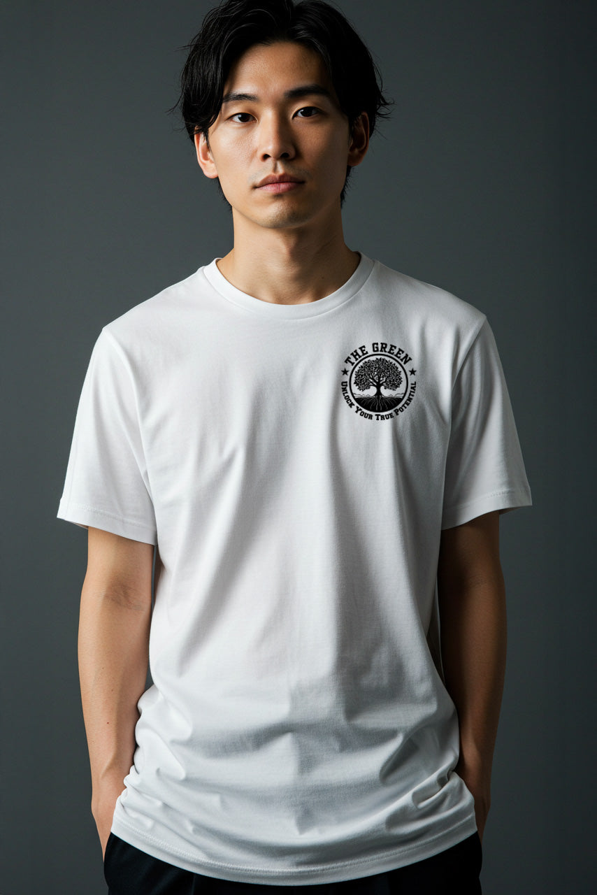 THE GREEN】クールなロゴでシンプルなTシャツ - The Green Logo Tee