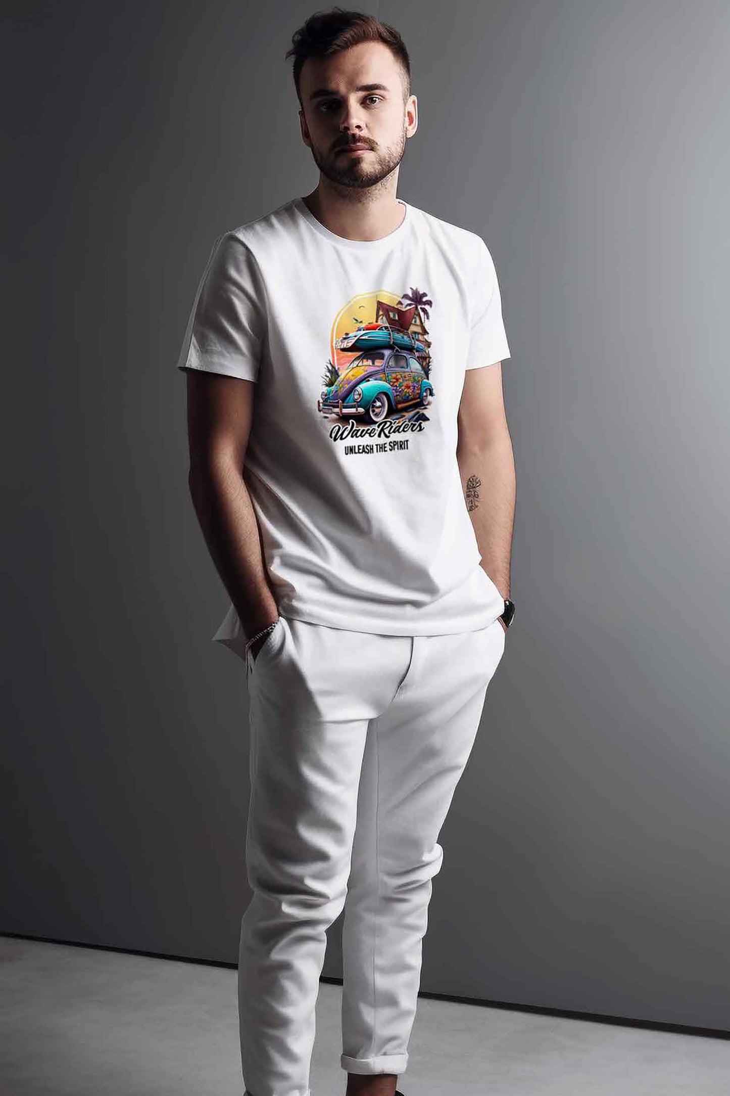 【THE GREEN】夏の風を感じる一枚！/ウェーブ・ライダーズ・レトロ・カーTシャツ -Wave Riders Retro Car Tee/cotton 100%/size:XS-XXL